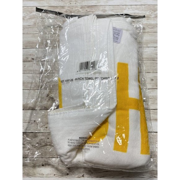 NEW MOSCHINO Toy 2 Teddy Bear Beach Summer Soft Designer Towel NEW White Yellow - Picture 4 of 5
